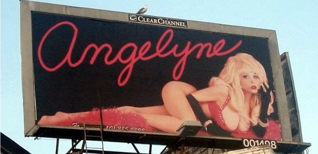 Angelyne_puremovies